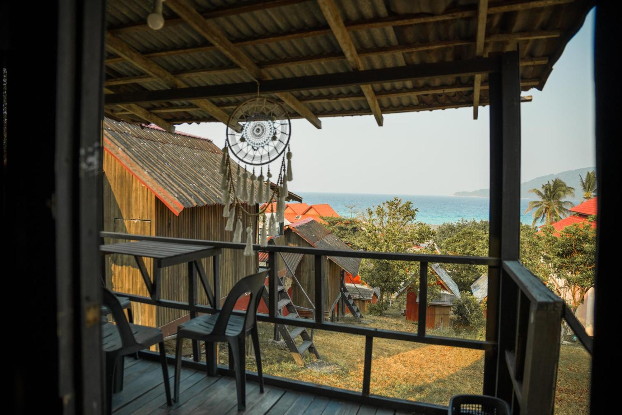 Inn Harrera Perhentian, Long Kampong Pasir Panjang (Terengganu)