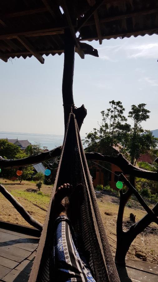 Inn Harrera Perhentian, Long *